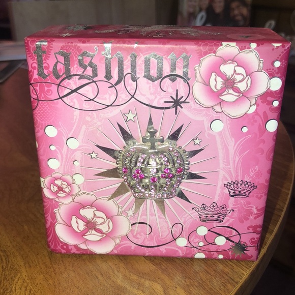 Cross Crown Rhinestone Candle Gift Box - Picture 3 of 7